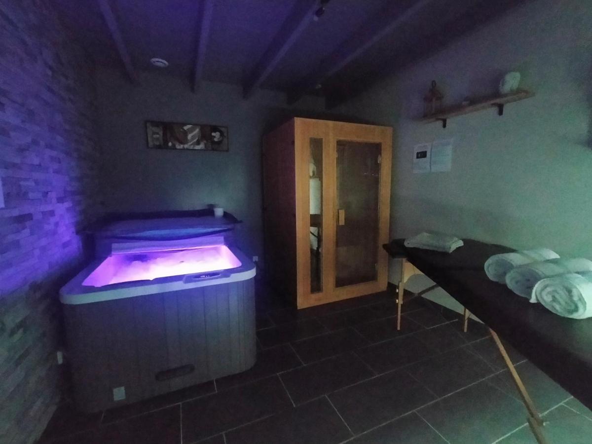 Le Domaine Des Biches Villa Longueville  Exteriör bild